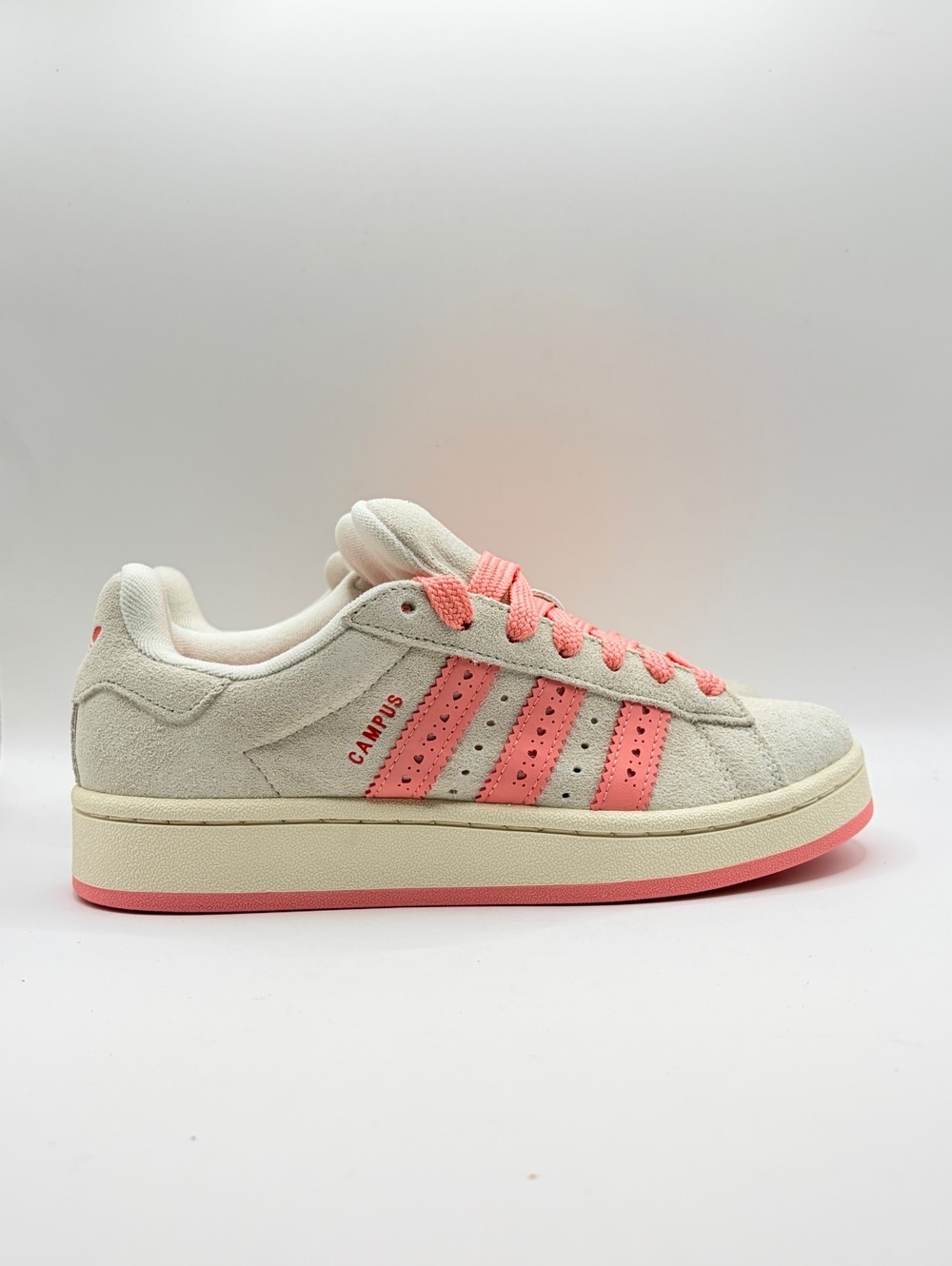 Adidas Campus 00s J Valentines Day Sneakers Size 6 Womens Cream and Pink Suede